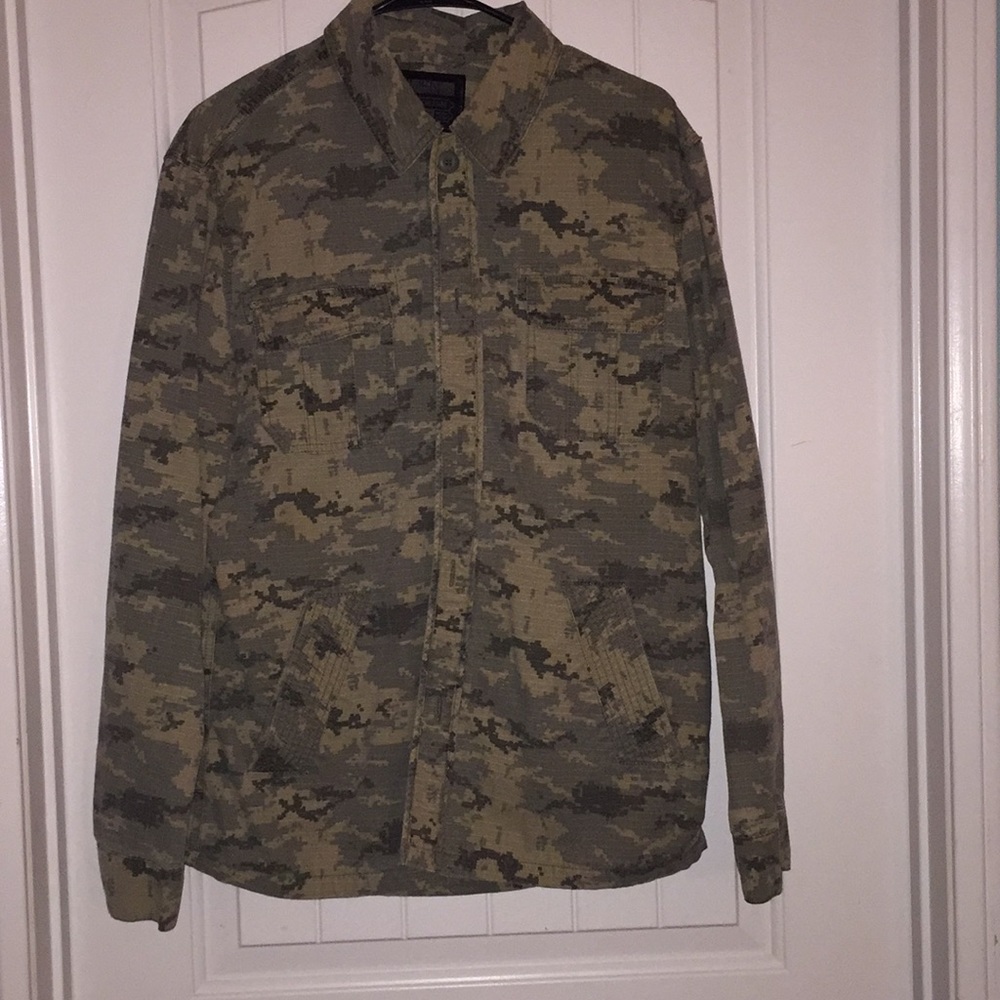 Army print button up with pockets